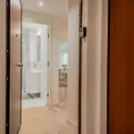 Easytopstay - Elegant Nest In